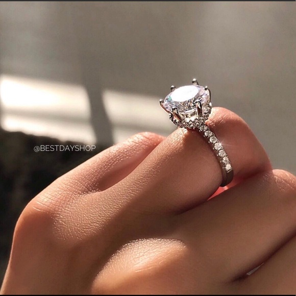 Sterling Silver Ring - Picture 7 of 8